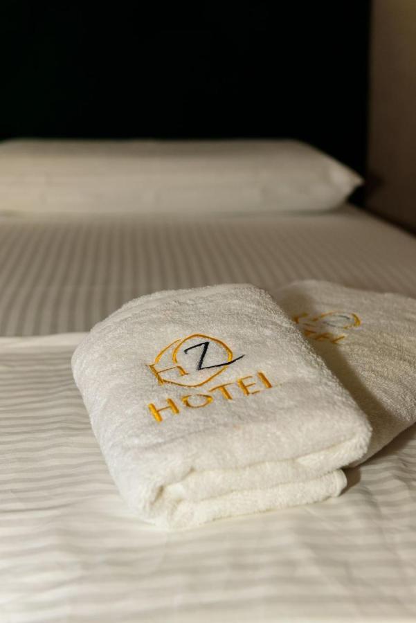 Hotel Zeneli Vlorë Buitenkant foto